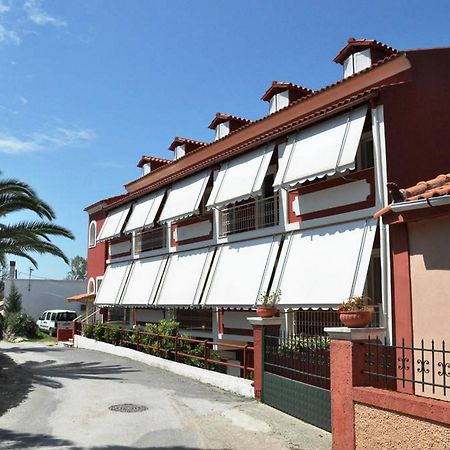 אצ'ארבי Koskinas Apartments מראה חיצוני תמונה