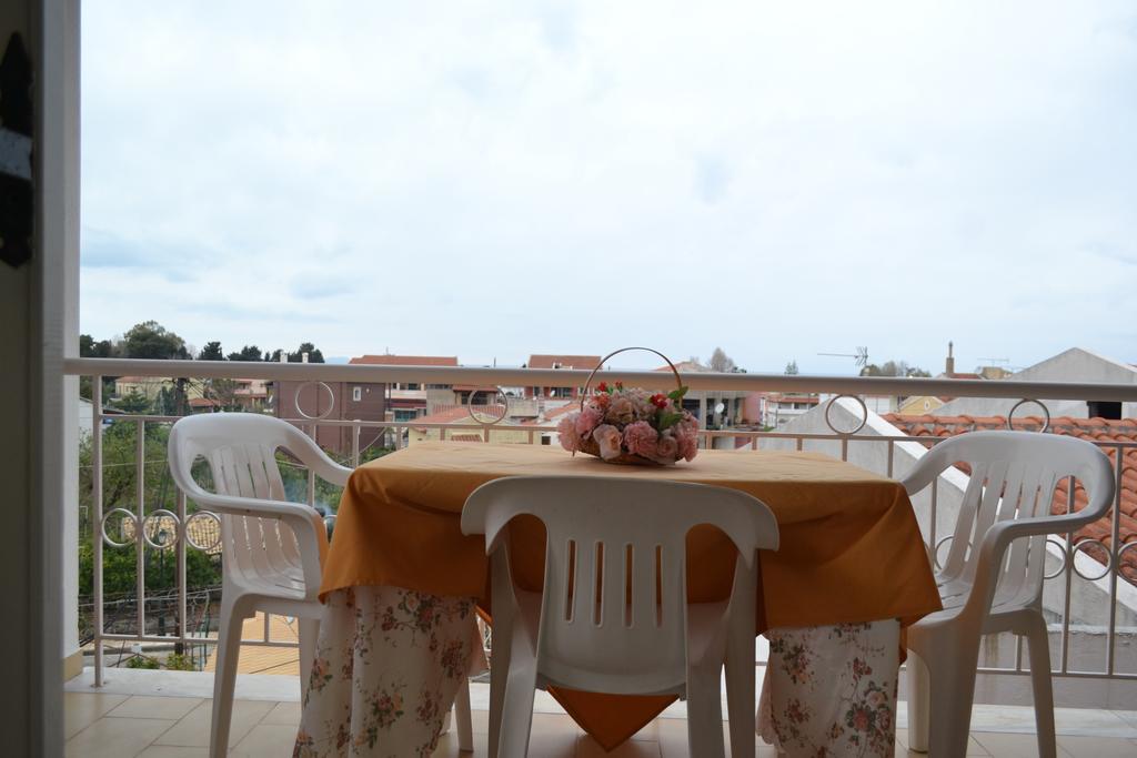 אצ'ארבי Koskinas Apartments חדר תמונה